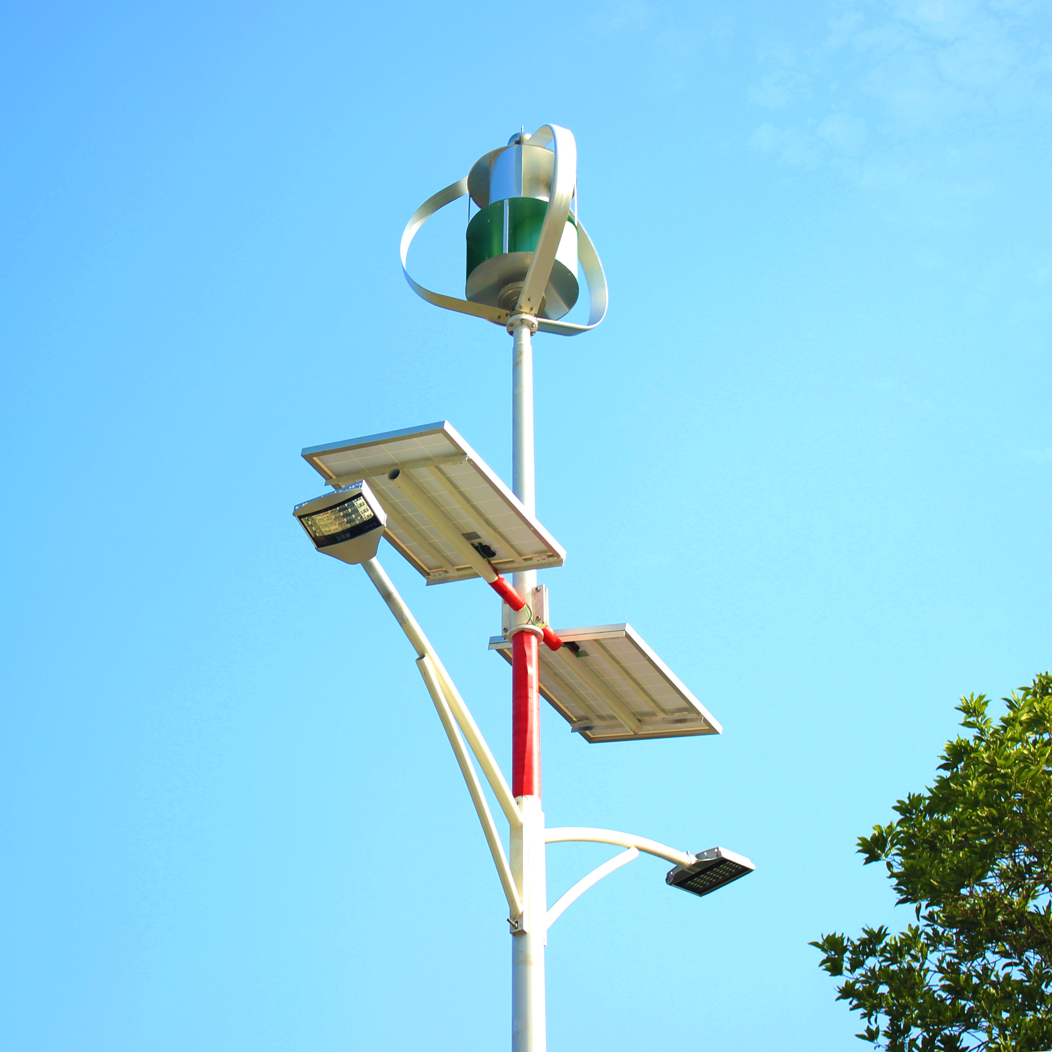 Wind &Solar Hybrid Street Light